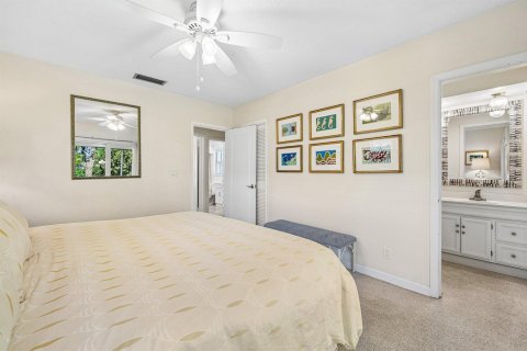 House in Ocean Ridge, Florida 3 bedrooms, 168.25 sq.m. № 2175652 - photo 25