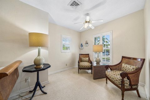 House in Ocean Ridge, Florida 3 bedrooms, 168.25 sq.m. № 2175652 - photo 23