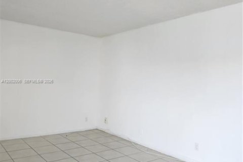 Copropriété à louer à Dania Beach, Floride: 2 chambres, 86.68 m2 № 2091289 - photo 7