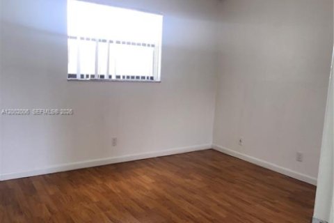 Copropriété à louer à Dania Beach, Floride: 2 chambres, 86.68 m2 № 2091289 - photo 14