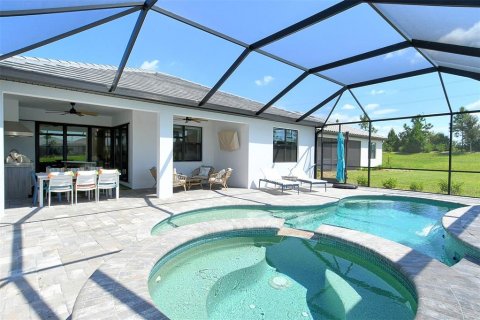 Villa ou maison à louer à Bradenton, Floride: 3 chambres, 190.82 m2 № 2298946 - photo 19