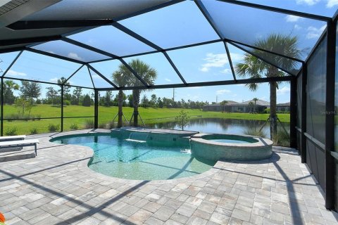 Villa ou maison à louer à Bradenton, Floride: 3 chambres, 190.82 m2 № 2298946 - photo 14