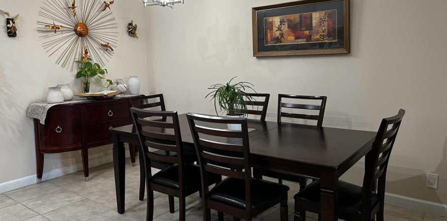 Apartamento en Port St. Lucie, Florida 2 dormitorios, 127.09 m2 № 2146093