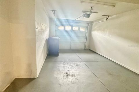 Снять в аренду таунхаус в Киссимми, Флорида 4 комнаты, 162.49м2, № 1885332 - фото 26