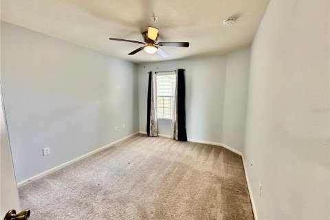 Снять в аренду таунхаус в Киссимми, Флорида 4 комнаты, 162.49м2, № 1885332 - фото 19