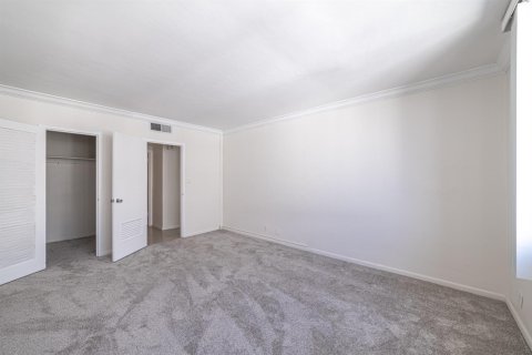 Купить кондоминиум в Майами-Бич, Флорида 3 комнаты, 77.76м2, № 2086119 - фото 18