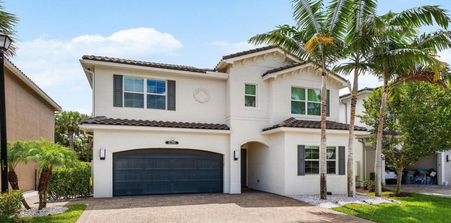 Casa en Delray Beach, Florida 5 dormitorios, 246.75 m2 № 2244909