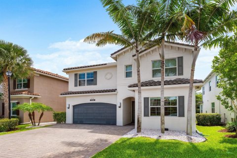 Casa en venta en Delray Beach, Florida, 5 dormitorios, 246.75 m2 № 2244909 - foto 4