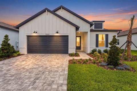 House in Spring Hill, Florida 3 bedrooms, 255.3 sq.m. № 2100869 - photo 21