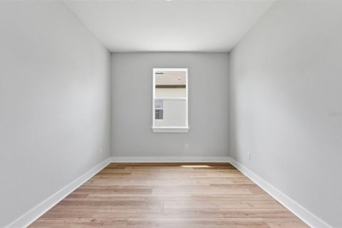 House in Spring Hill, Florida 3 bedrooms, 255.3 sq.m. № 2100869 - photo 13