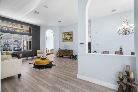 Купить виллу или дом в Пемброк-Пайнс, Флорида 4 спальни, 274.71м2, № 1991826 - фото 7