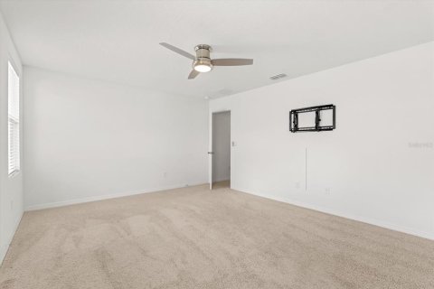 Villa ou maison à vendre à Mount Dora, Floride: 4 chambres, 253.16 m2 № 1800095 - photo 22