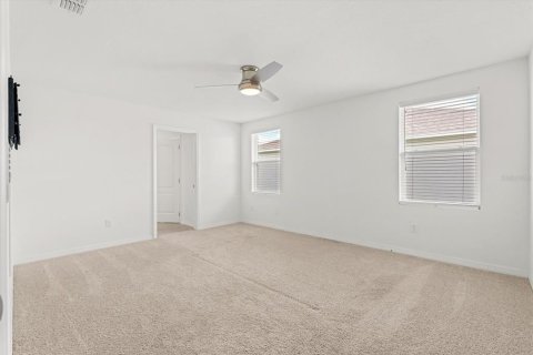 Villa ou maison à vendre à Mount Dora, Floride: 4 chambres, 253.16 m2 № 1800095 - photo 21