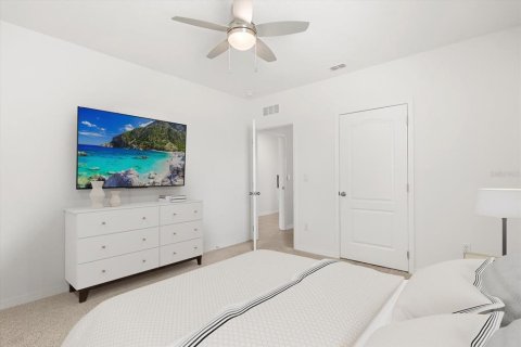 Villa ou maison à vendre à Mount Dora, Floride: 4 chambres, 253.16 m2 № 1800095 - photo 3