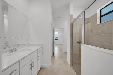 Снять в аренду виллу или дом в Истеро, Флорида 2 спальни, 145.3м2, № 1949862 - фото 29