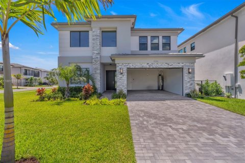 House in Boca Raton, Florida 4 bedrooms, 304.91 sq.m. № 1891135 - photo 2
