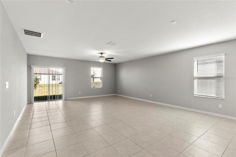 House in Wesley Chapel, Florida 5 bedrooms, 269.6 sq.m. № 1797279 - photo 11