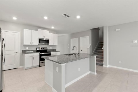 House in Wesley Chapel, Florida 5 bedrooms, 269.6 sq.m. № 1797279 - photo 8