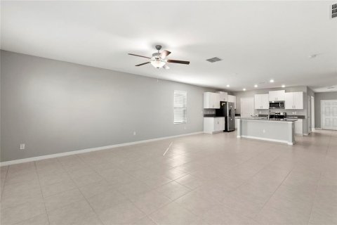 House in Wesley Chapel, Florida 5 bedrooms, 269.6 sq.m. № 1797279 - photo 10