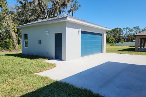 Casa en venta en Plant City, Florida, 3 dormitorios, 204.48 m2 № 1912627 - foto 9