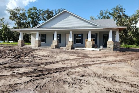 Casa en venta en Plant City, Florida, 3 dormitorios, 204.48 m2 № 1912627 - foto 1