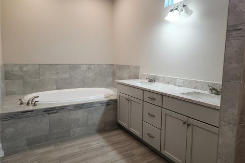 Casa en venta en Plant City, Florida, 3 dormitorios, 204.48 m2 № 1912627 - foto 25
