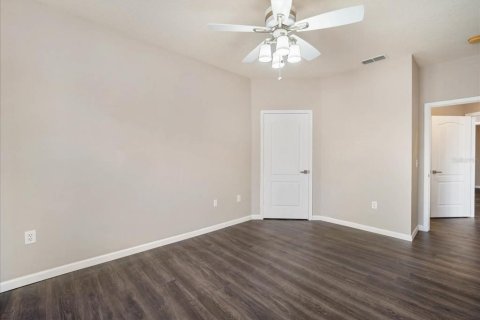 Condo in Tampa, Florida, 2 bedrooms  № 1526391 - photo 16