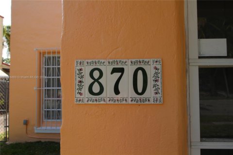Propiedad comercial en venta en Miami, Florida, 224.36 m2 № 1868779 - foto 7