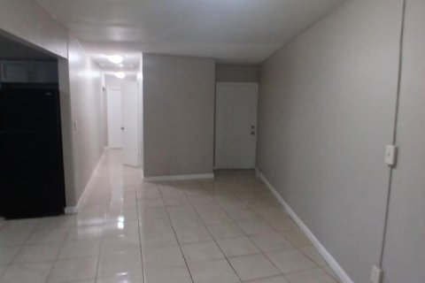 Appartement à louer à Dania Beach, Floride: 3 chambres, 111.48 m2 № 2293655 - photo 10