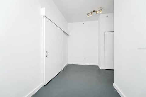 Copropriété à louer à Orlando, Floride: 3 chambres, 175.03 m2 № 2430401 - photo 23