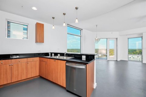 Copropriété à louer à Orlando, Floride: 3 chambres, 175.03 m2 № 2430401 - photo 14