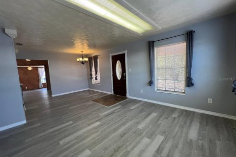 House in Tampa, Florida 3 bedrooms, 133.78 sq.m. № 1901314 - photo 7