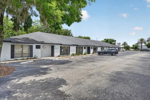 Commercial property in Apopka, Florida 256.41 sq.m. № 2102352 - photo 4