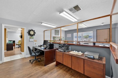 Commercial property in Apopka, Florida 256.41 sq.m. № 2102352 - photo 11