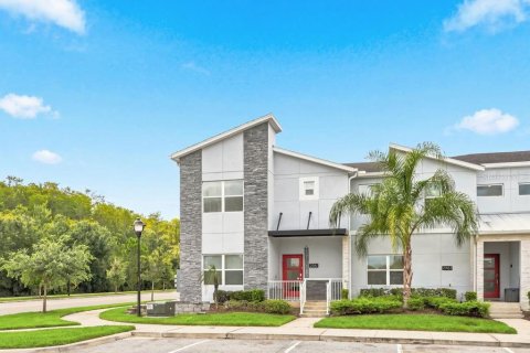 Touwnhouse à STOREY LAKE à Kissimmee, Floride 5 chambres, 201.41 m2 № 2333964