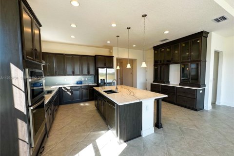 Casa en alquiler en Orlando, Florida, 3 dormitorios, 225.2 m2 № 1993822 - foto 22