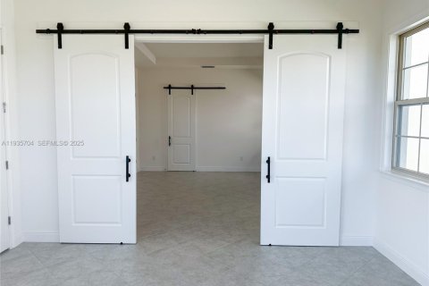 Casa en alquiler en Orlando, Florida, 3 dormitorios, 225.2 m2 № 1993822 - foto 6