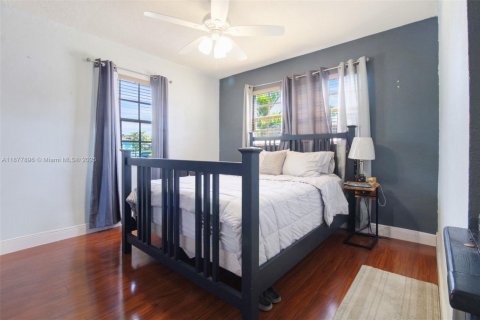 Villa ou maison à louer à Miami, Floride: 3 chambres, 107.4 m2 № 1922819 - photo 14