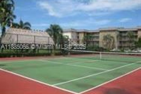 Condo in Davie, Florida, 1 bedroom  № 1931641 - photo 29
