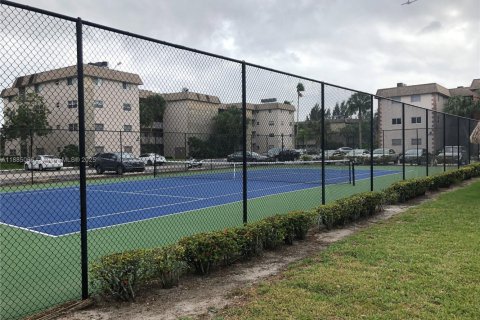 Condo in Davie, Florida, 1 bedroom  № 1931641 - photo 23