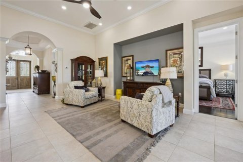 House in Howey-in-the-Hills, Florida 3 bedrooms, 192.49 sq.m. № 2277699 - photo 10