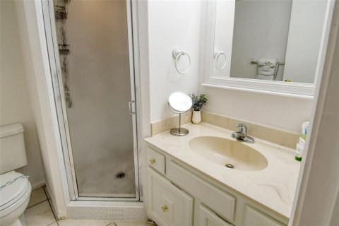 Condo in Sarasota, Florida, 2 bedrooms  № 685311 - photo 30