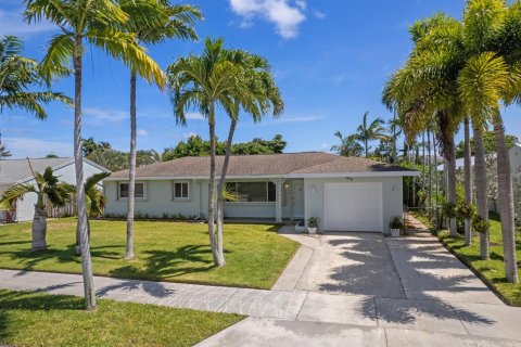 Casa en West Palm Beach, Florida 2 dormitorios, 122.45 m2 № 2085987