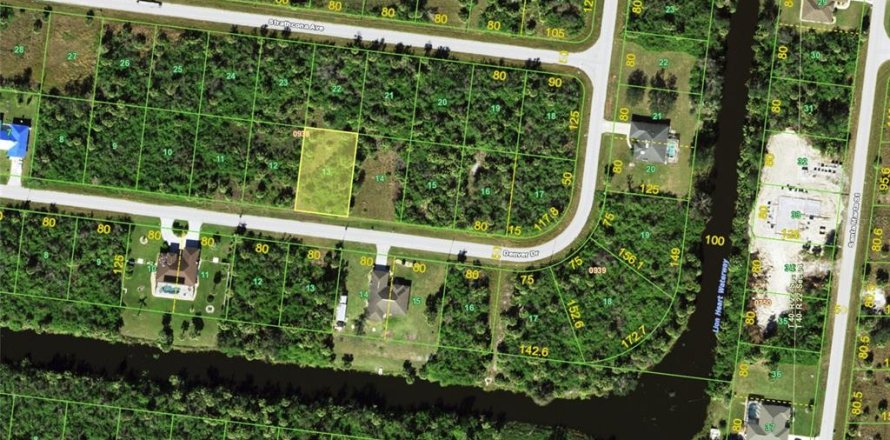 Land in Port Charlotte, Florida № 2161334