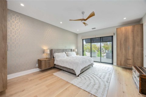 Villa ou maison à vendre à Sarasota, Floride: 5 chambres, 339.19 m2 № 2125126 - photo 13