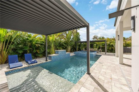 Villa ou maison à vendre à Sarasota, Floride: 5 chambres, 339.19 m2 № 2125126 - photo 28