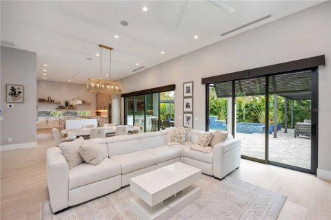 Villa ou maison à vendre à Sarasota, Floride: 5 chambres, 339.19 m2 № 2125126 - photo 6