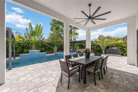 Villa ou maison à vendre à Sarasota, Floride: 5 chambres, 339.19 m2 № 2125126 - photo 29