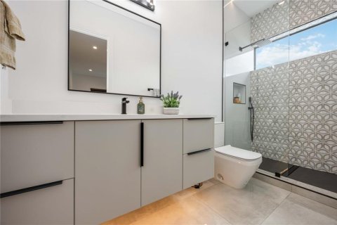 Villa ou maison à vendre à Sarasota, Floride: 5 chambres, 339.19 m2 № 2125126 - photo 16
