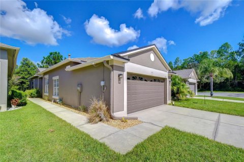 Casa en venta en Wesley Chapel, Florida, 3 dormitorios, 143.81 m2 № 2313094 - foto 3